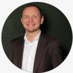 Kunden-Feedback von Christian nach einer Aura-Energiereinigung und geistigen Wirbelsäulenaufrichtung zur Befreiung von innerer Schwere